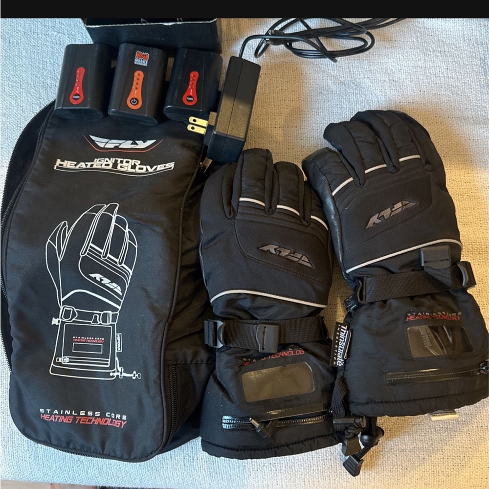 FLY Ignitor Heated Gloves